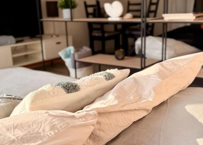 \'Das Kleine Feine\' - Ruhige, Helle Ferienwohnung Mit Parkplatz Und Balkon