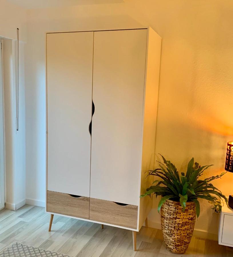 Apartment 'das Kleine Feine' - Ruhige, Helle Mit Parkplatz Und Balkon *
