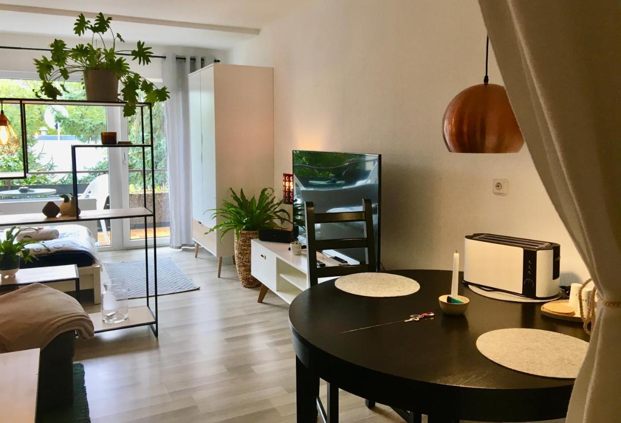 Apartment 'das Kleine Feine' - Ruhige, Helle Mit Parkplatz Und Balkon *