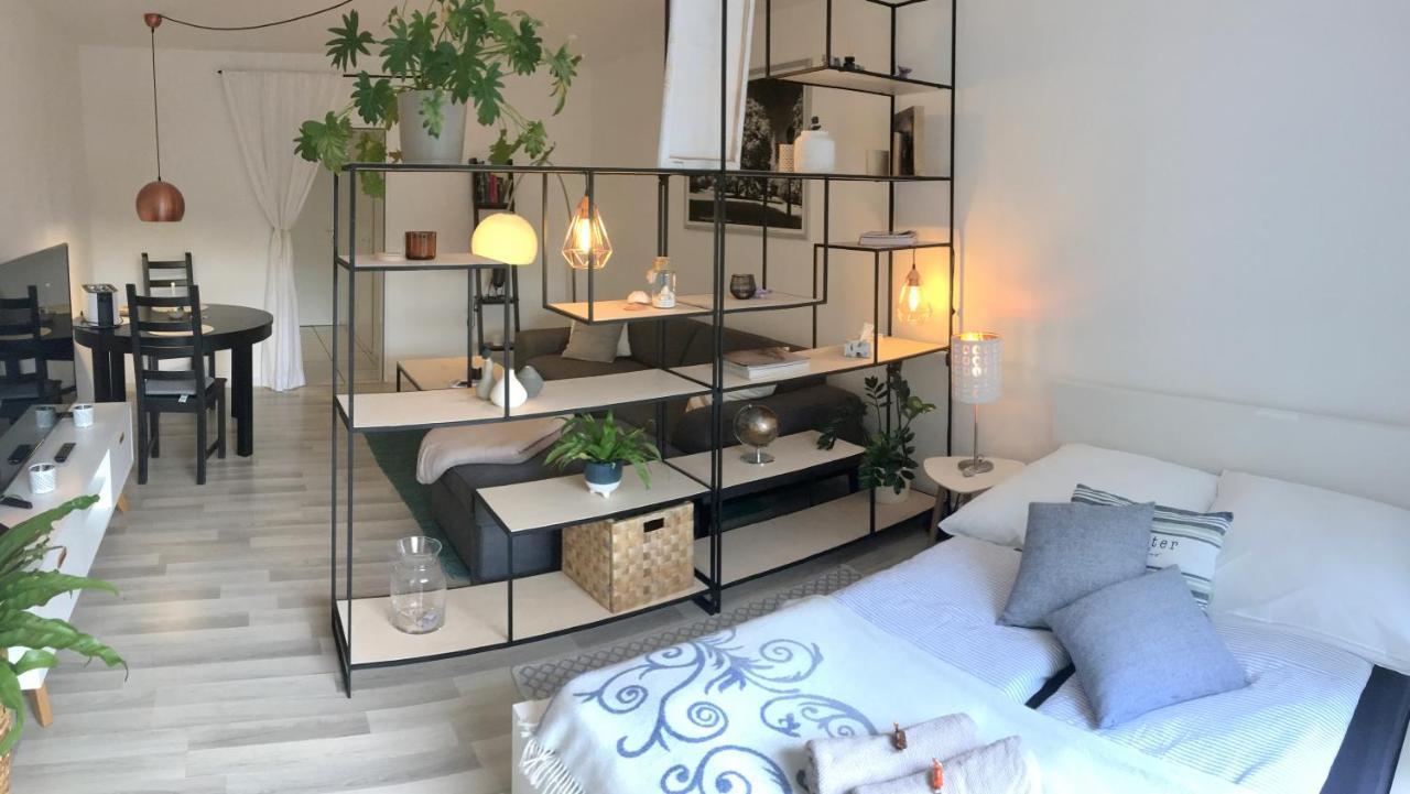 'das Kleine Feine' - Ruhige, Helle Mit Parkplatz Und Balkon *